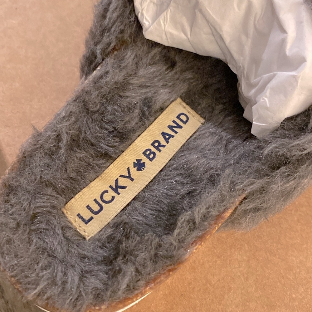 NIB [Lucky Brand] Marana Faux Fur Cork Slide Sandals in Graphite Women’s Sz 5.5 - Picture 10 of 12